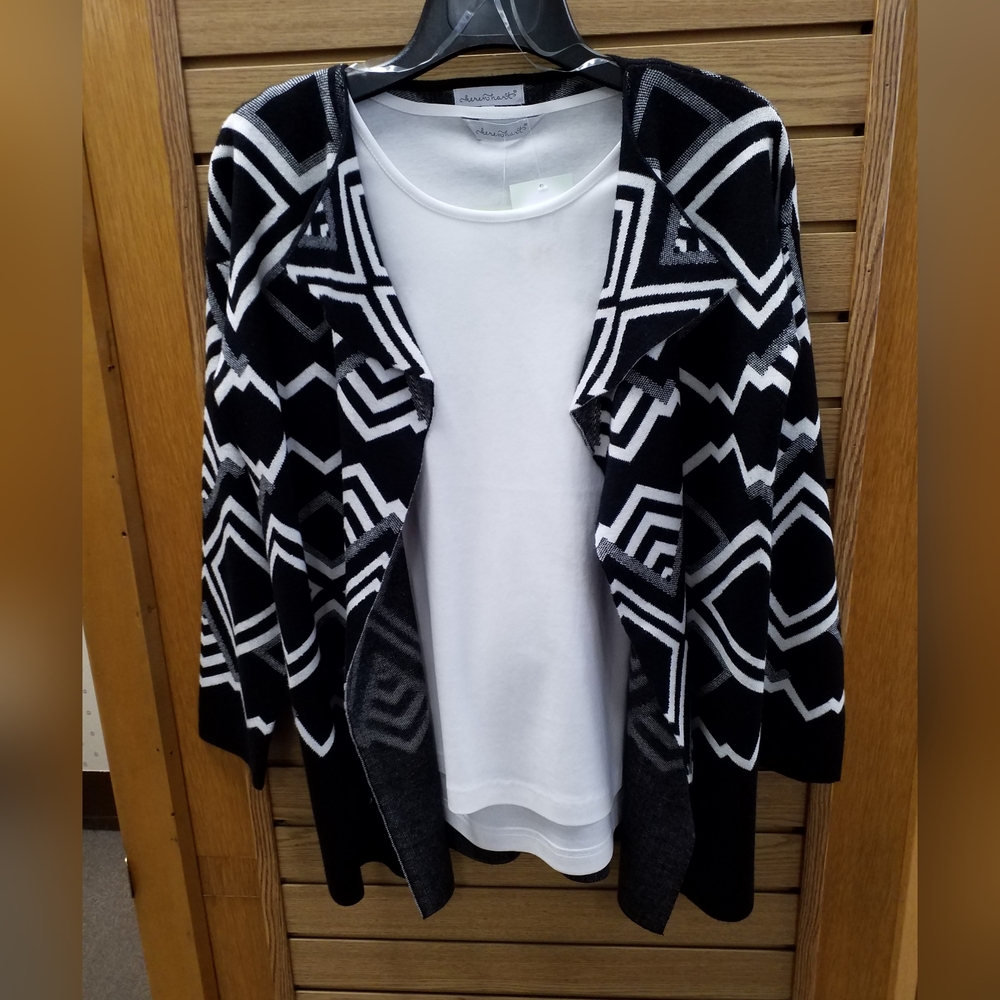 Cardigan sweater